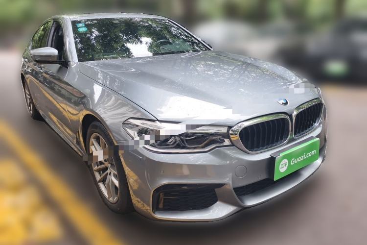 Used BMW 5 Series 2020 525i M Sport Package Front Right 45 Deg