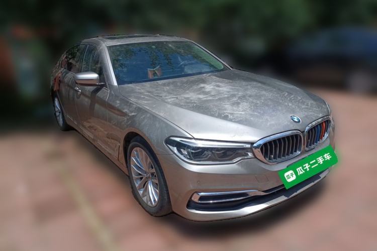 Used BMW 5 Series 2020 530Li Leading Edition Luxury Package Front Right 45 Deg