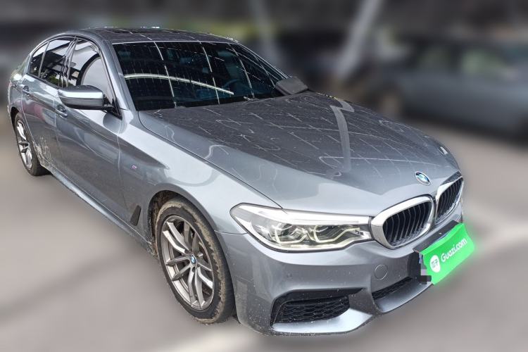 Used BMW 5 Series 2020 525i M Sport Package Front Right 45 Deg