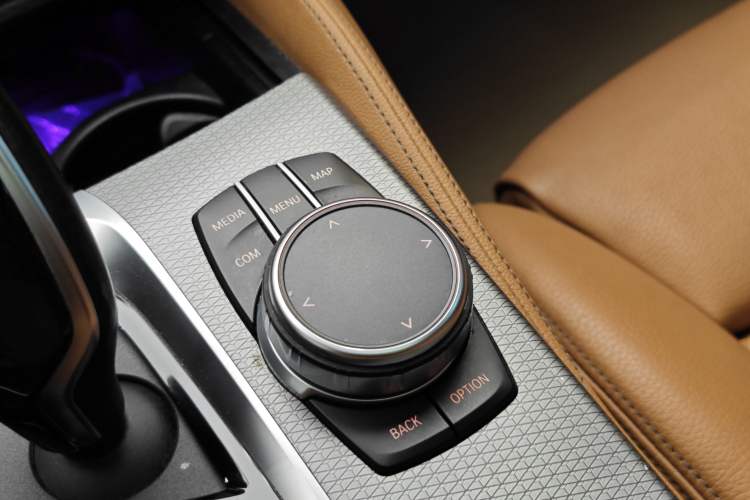 Used BMW 5 Series 2020 525i M Sport Package Interior 11