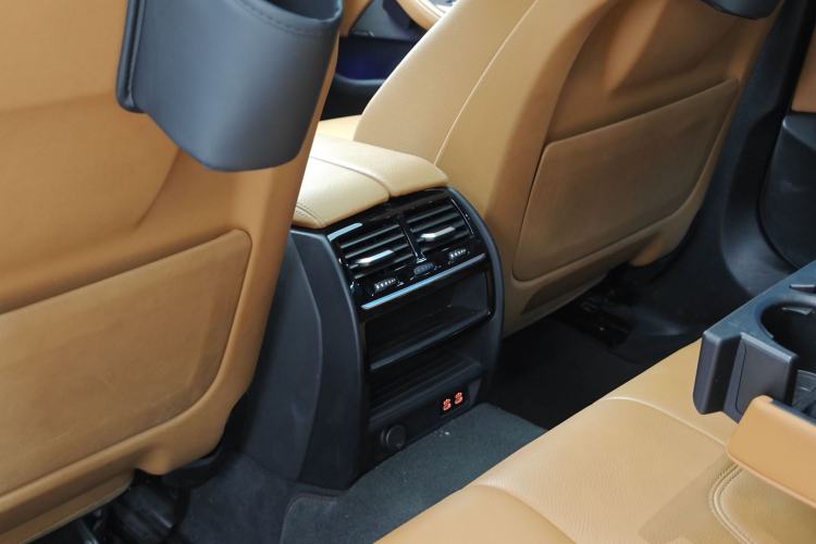 Used BMW 5 Series 2020 525i M Sport Package Interior 14