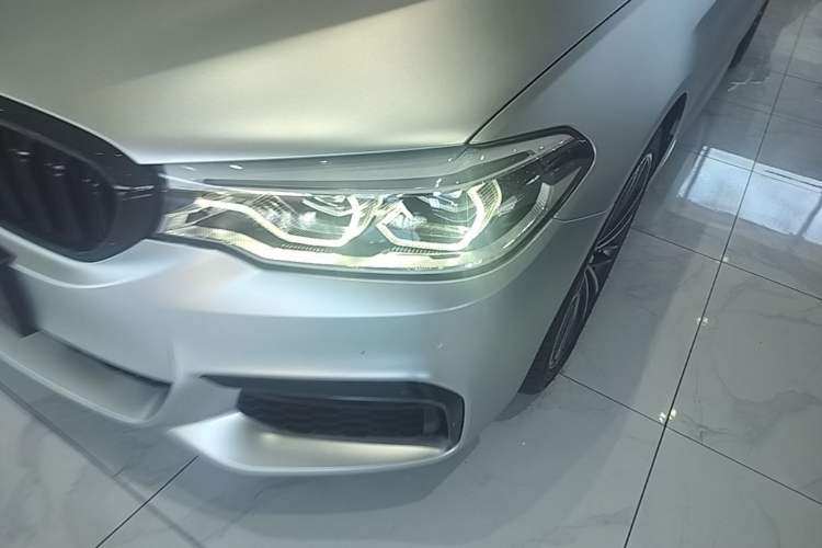 Used BMW 5 Series 2020 530Li xDrive M Sport Package Left Front Headlight