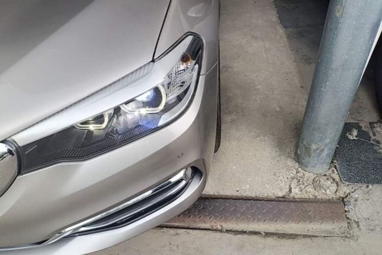 Used BMW 5 Series 2020 525Li Luxury Package Left Front Headlight