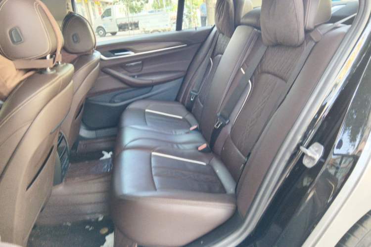 Used BMW 5 Series 2020 530Li xDrive Luxury Package Left Rear Seat