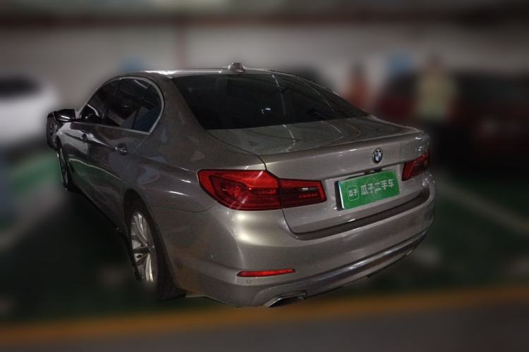 Used BMW 5 Series 2020 525Li Luxury Package Rear Left 45 Deg