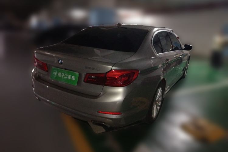 Used BMW 5 Series 2020 525Li Luxury Package Rear Right 45 Deg