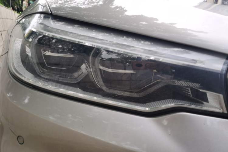 Used BMW 5 Series 2020 530Li xDrive Luxury Package Right Front Headlight