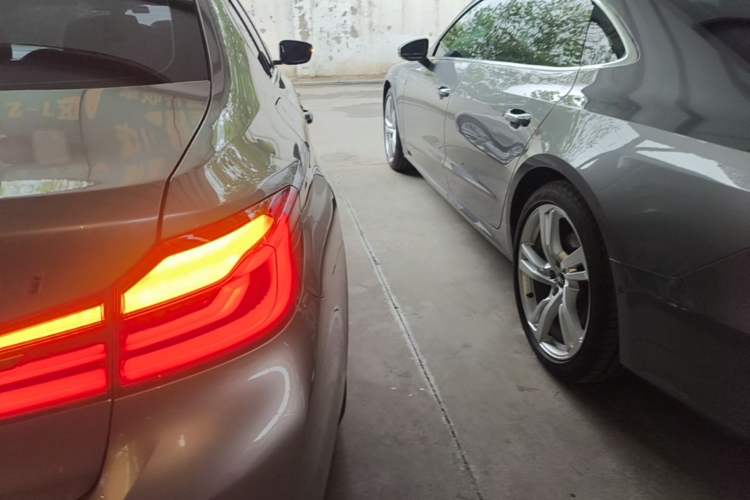 Used BMW 5 Series 2020 525Li Luxury Package Right Rear Taillight