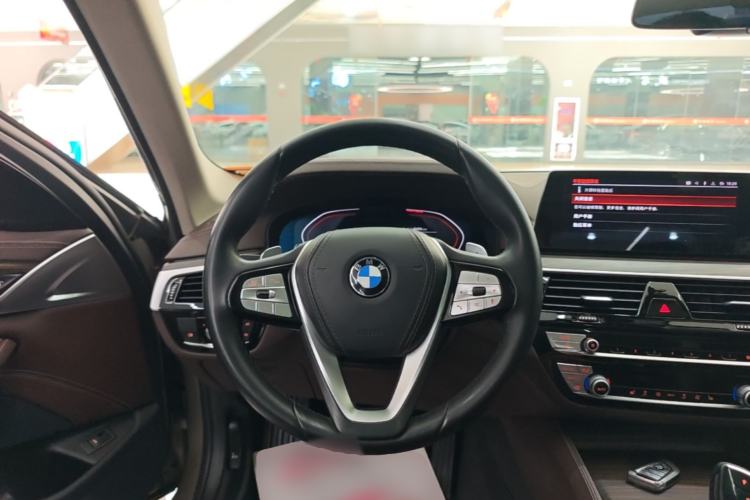 Used BMW 5 Series 2020 530Li Leading Edition Luxury Package Steering Wheel