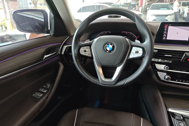 Used BMW 5 Series 2020 530Li Leading Edition Luxury Package Steering Wheel