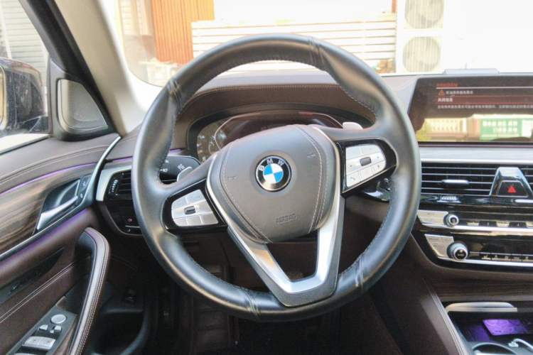 Used BMW 5 Series 2020 530Li xDrive Luxury Package Steering Wheel