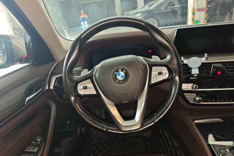 Used BMW 5 Series 2020 530Li Leading Edition Luxury Package Steering Wheel