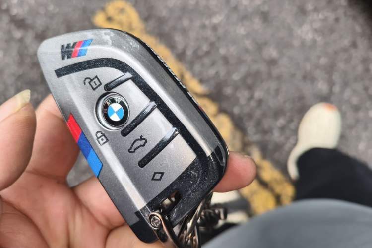 Used BMW 5 Series 2020 525i M Sport Package Vehicle Key