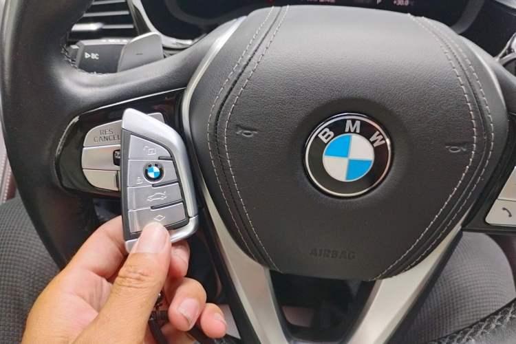 Used BMW 5 Series 2020 530Li Luxury Edition Premium Package Vehicle Key