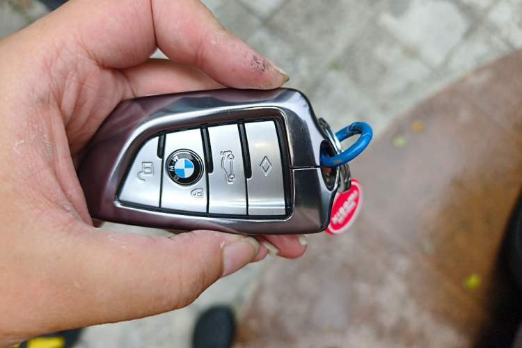 Used BMW 5 Series 2020 540i Sport Line M Sport Package Vehicle Key