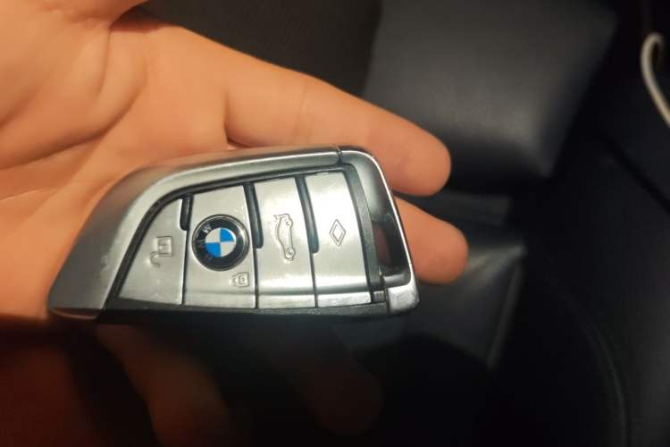 Used BMW 5 Series 2020 525i M Sport Package Vehicle Key
