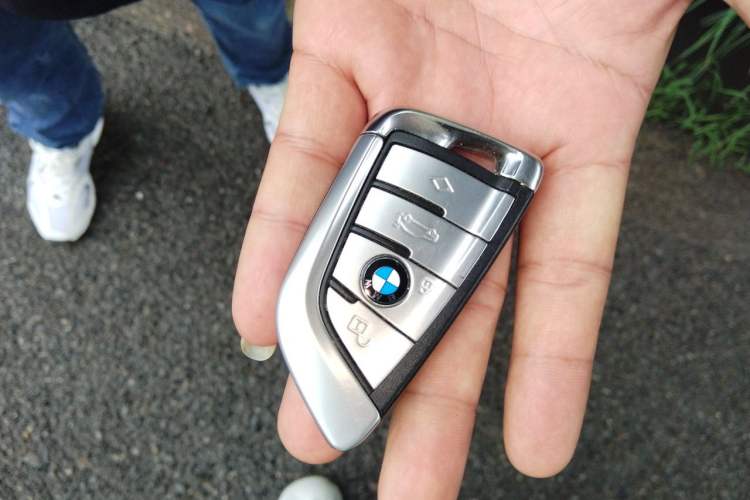 Used BMW 5 Series 2020 525i M Sport Package Vehicle Key
