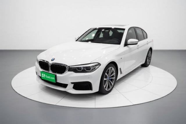 Ojetý BMW 5 Series 2020 525Li M Sport Package