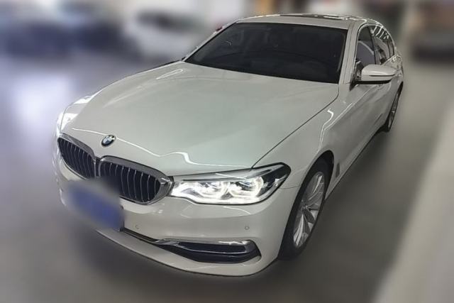 Ojetý BMW 5 Series 2020 530Li Leading Edition Luxury Package