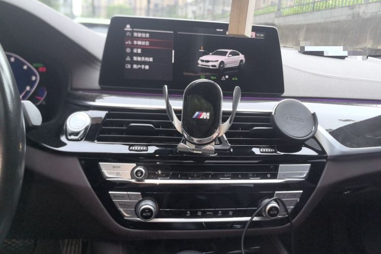 Used BMW 5 Series 2020 525Li M Sport Package Audio And AC Panel