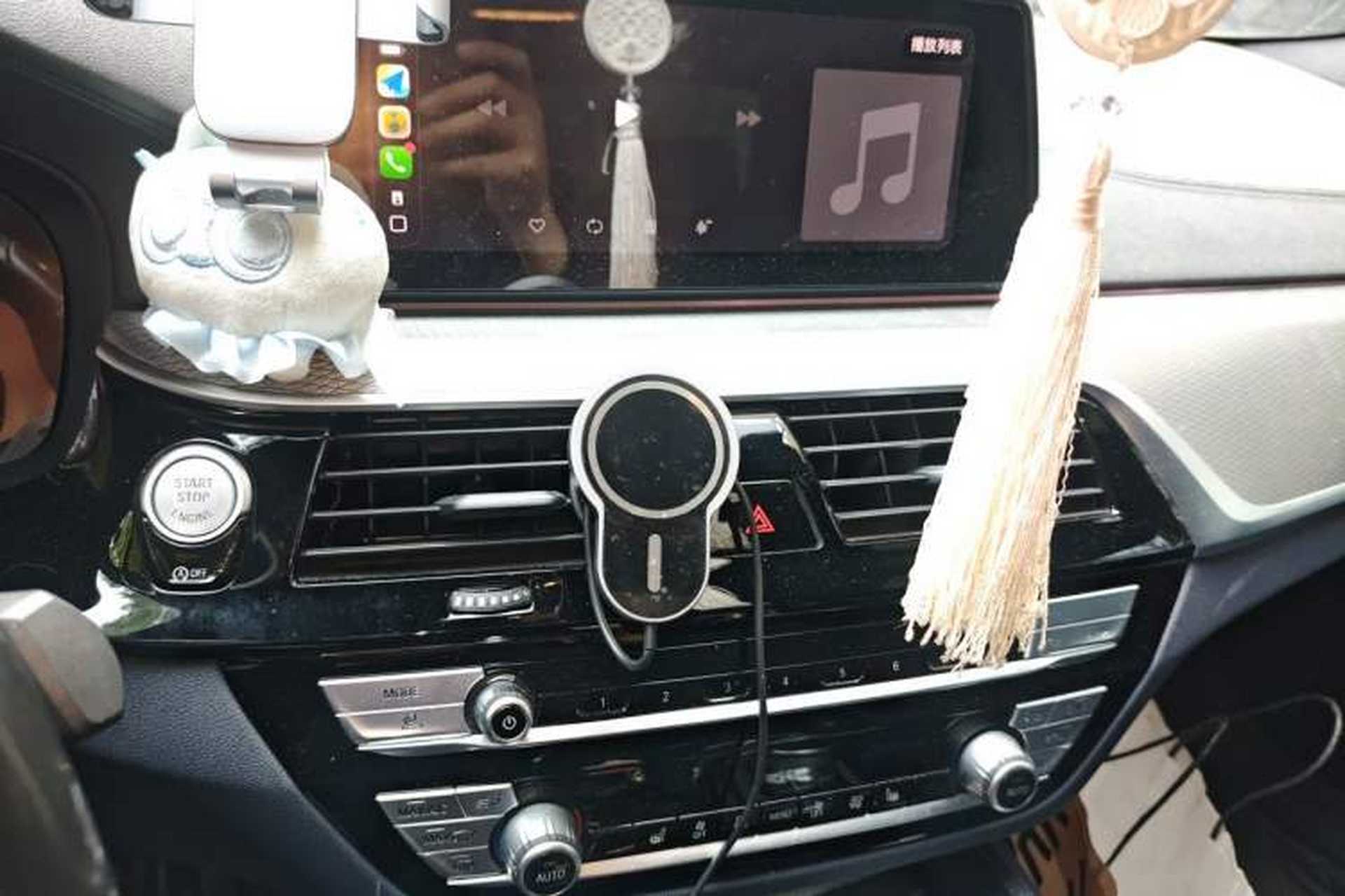 Used BMW 5 Series 2020 525i M Sport Package Audio And AC Panel
