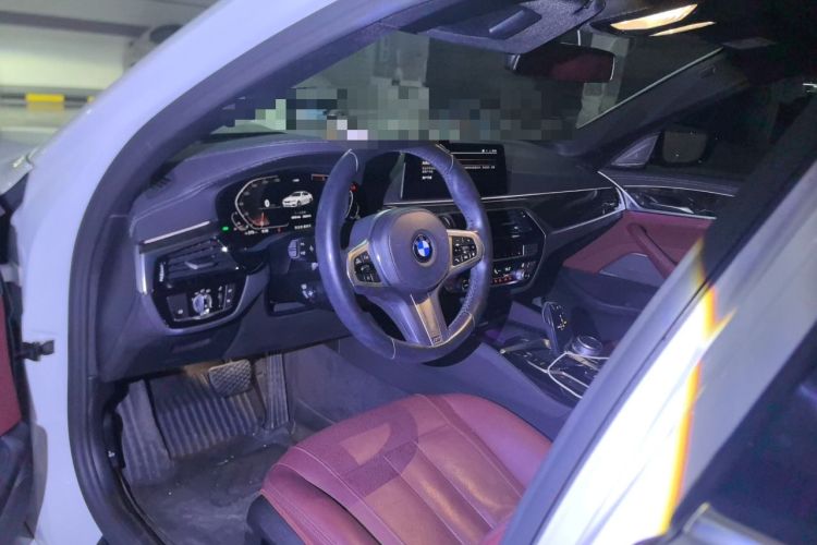 Used BMW 5 Series 2020 530Li Luxury Edition M Sport Package Center Console