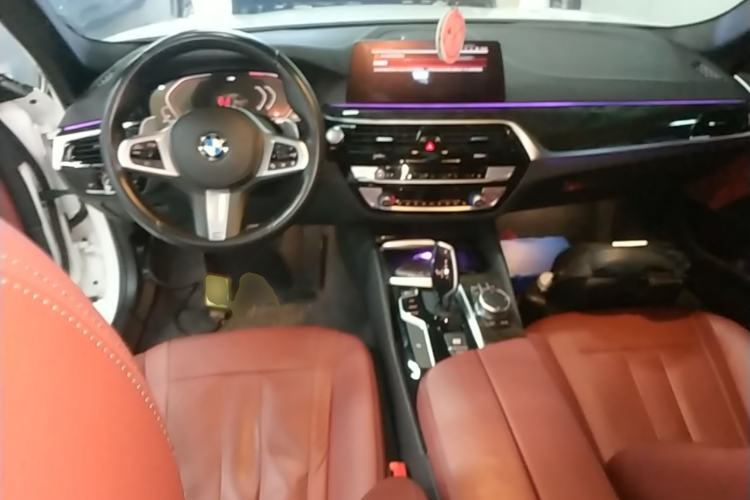 Used BMW 5 Series 2020 530Li xDrive M Sport Package Center Console
