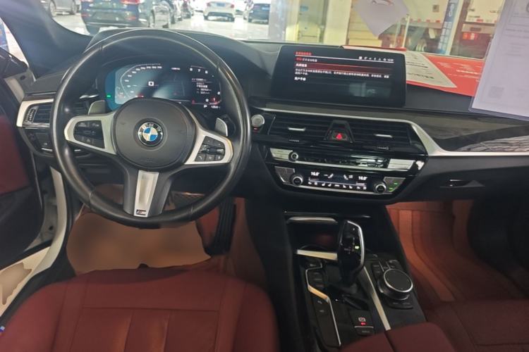 Used BMW 5 Series 2020 530Li Luxury Edition M Sport Package Center Console