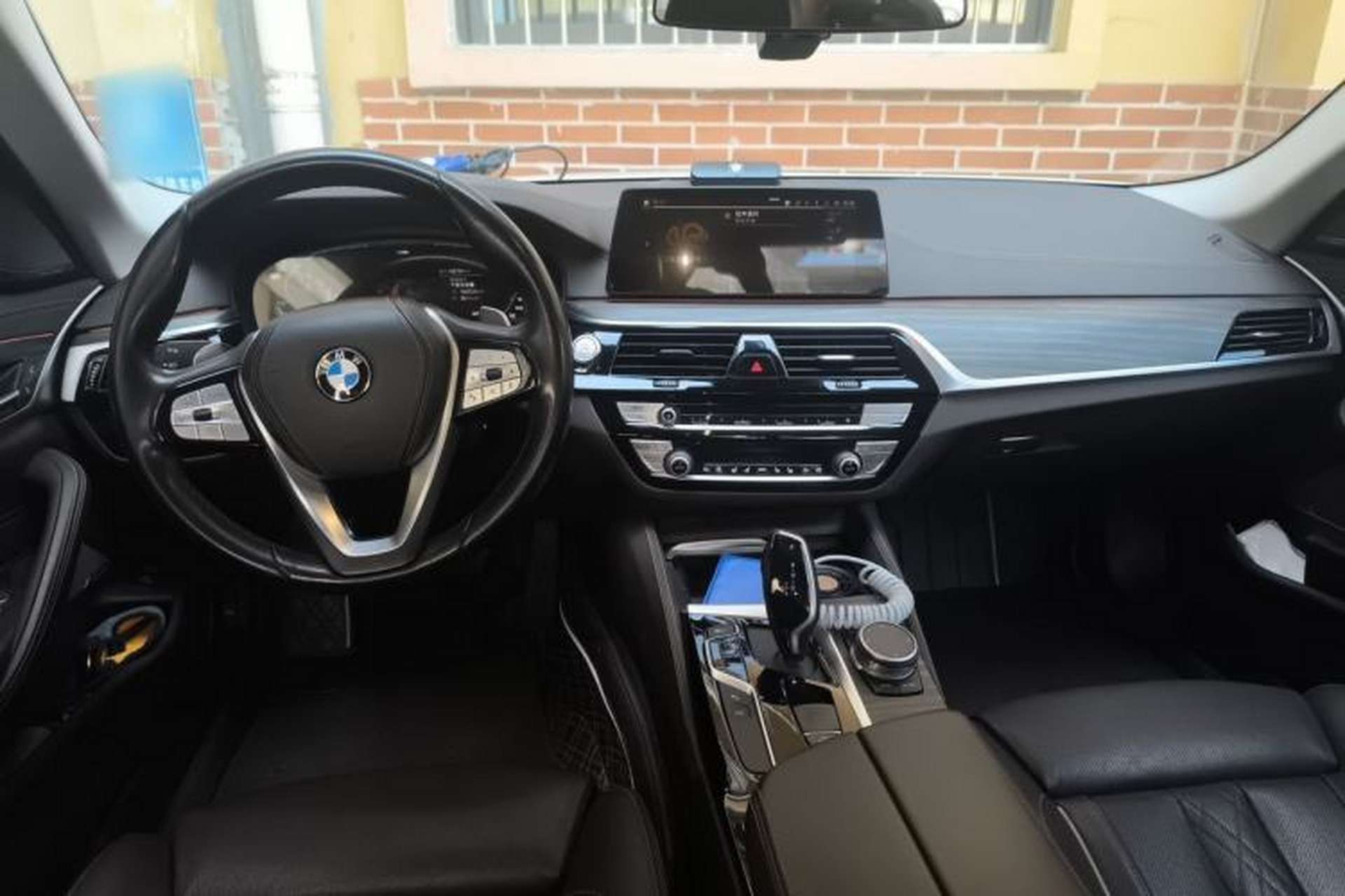 Used BMW 5 Series 2020 530Li Luxury Edition Premium Package Center Console