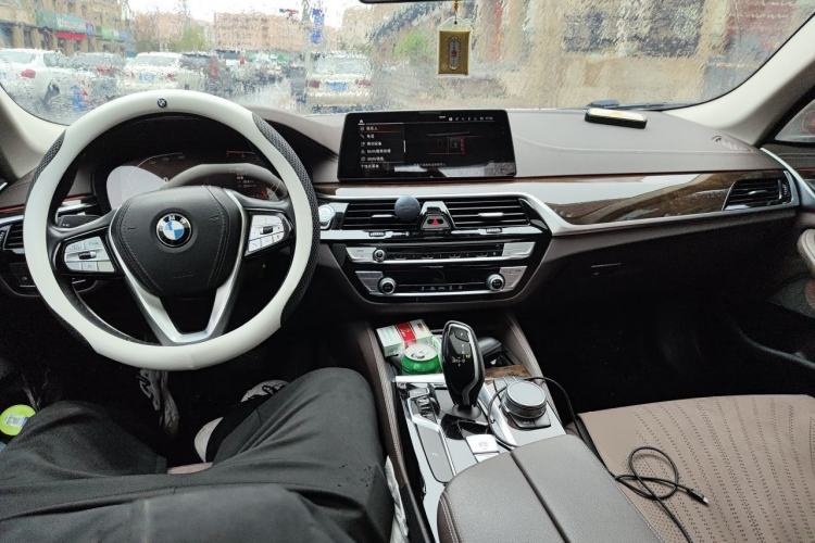 Used BMW 5 Series 2020 525Li Luxury Package Center Console