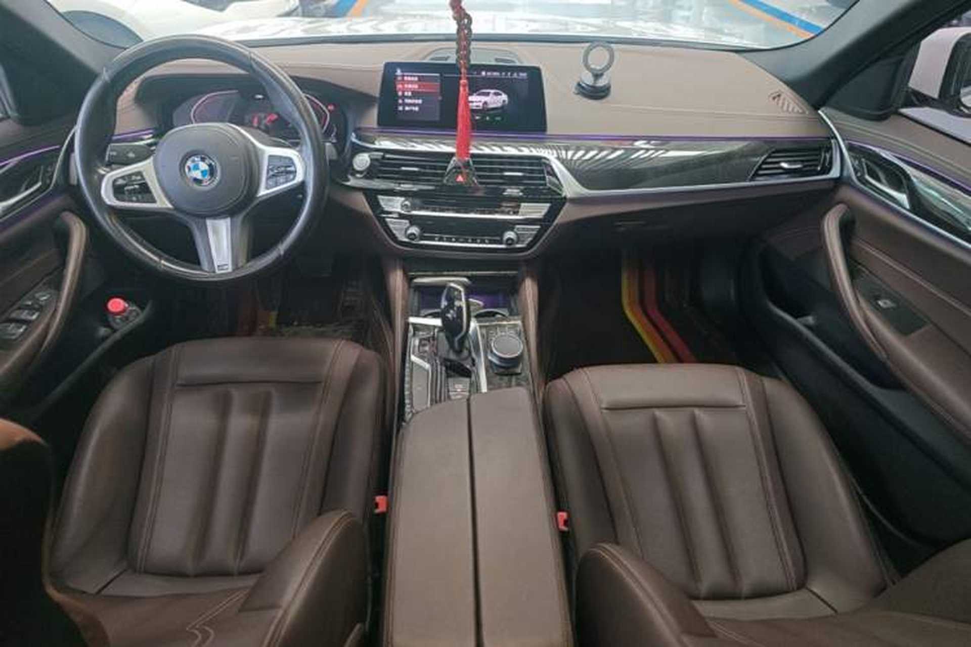 Used BMW 5 Series 2020 525Li M Sport Package Center Console