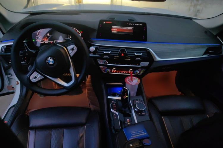Used BMW 5 Series 2020 530Li Luxury Edition Premium Package Center Console