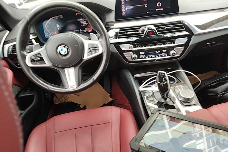 Used BMW 5 Series 2020 530Li Luxury Edition M Sport Package Center Console