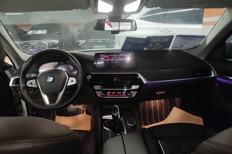 Used BMW 5 Series 2020 530Li Luxury Edition Premium Package Center Console