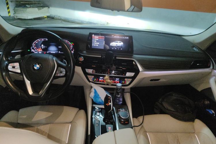 Used BMW 5 Series 2020 530Li Luxury Edition Premium Package Center Console