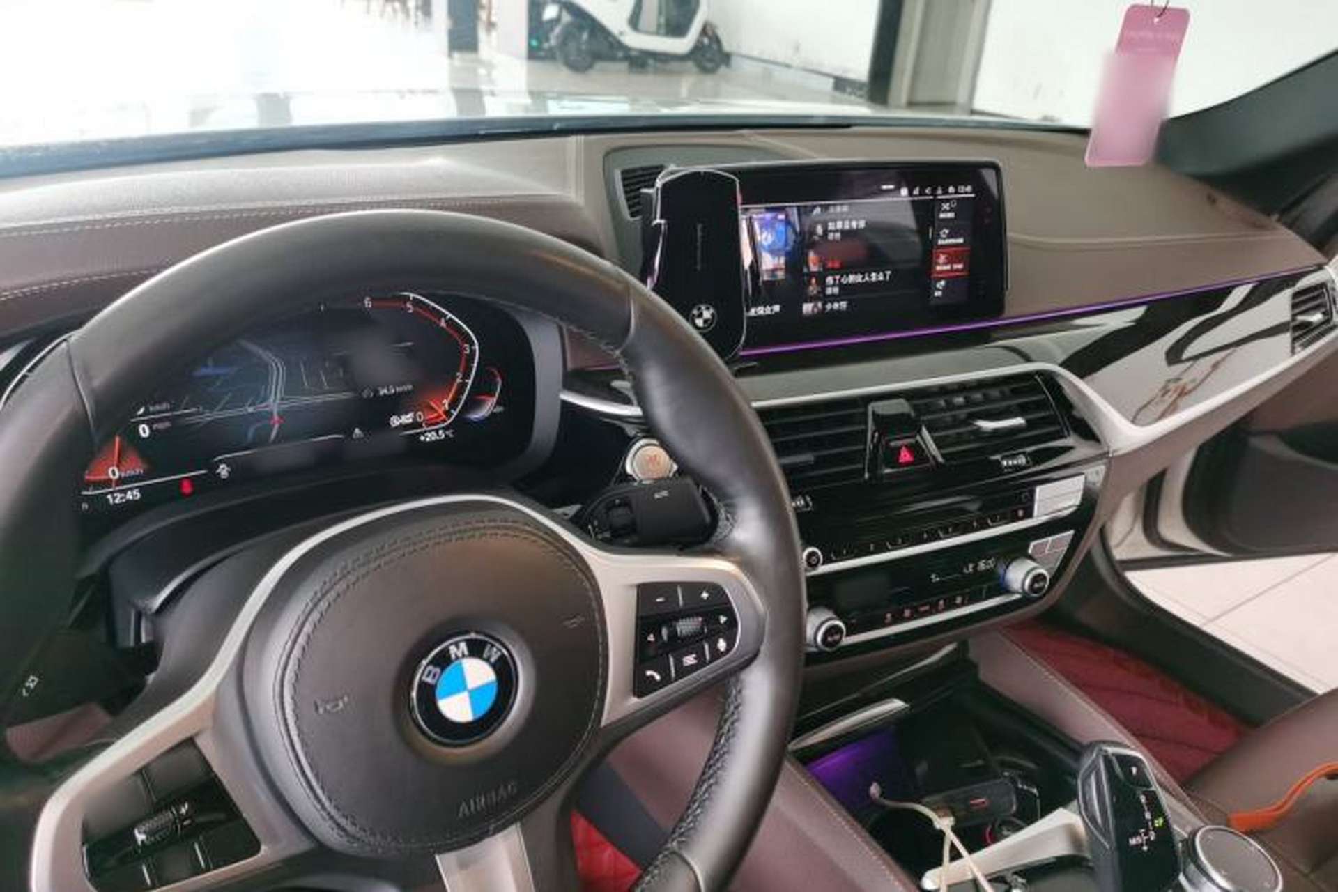 Used BMW 5 Series 2020 525Li M Sport Package Center Console