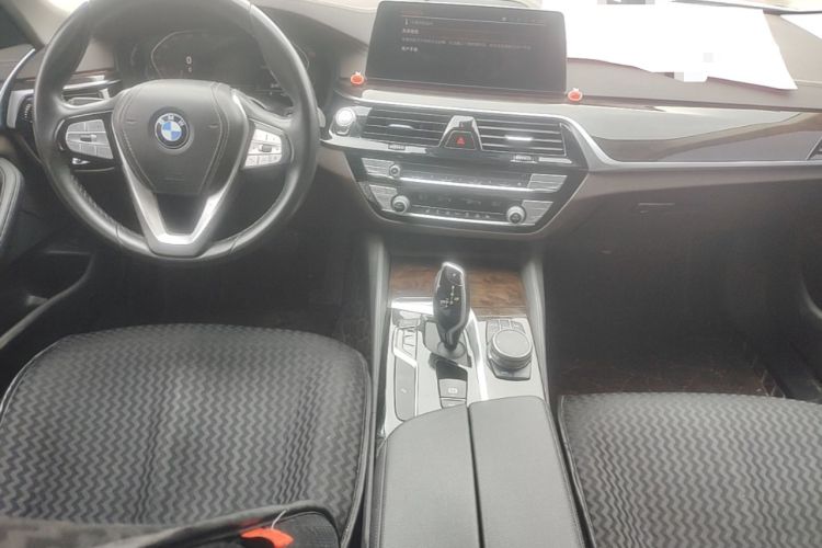 Used BMW 5 Series 2020 525Li Luxury Package Center Console