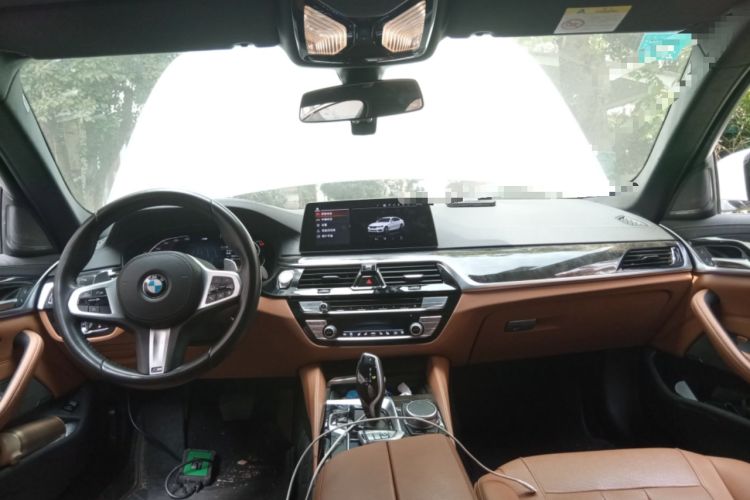 Used BMW 5 Series 2020 530Li Luxury Edition M Sport Package Center Console