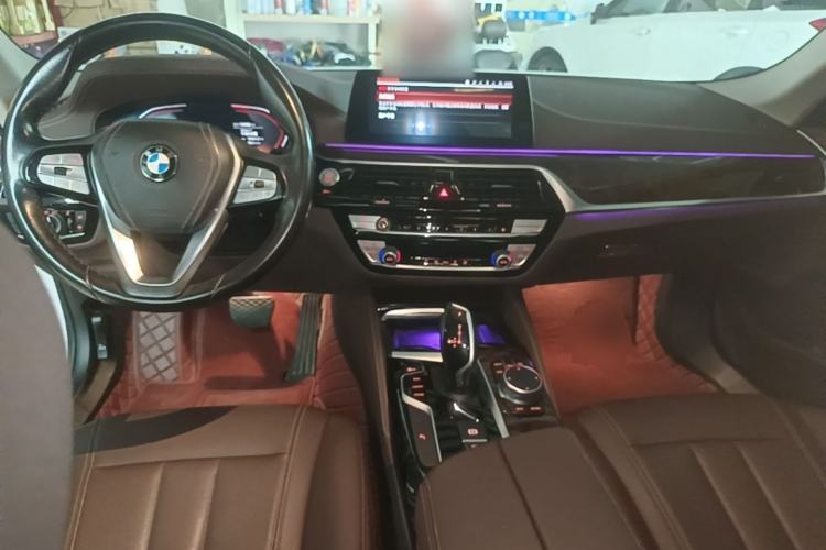 Used BMW 5 Series 2020 525Li Luxury Package Center Console
