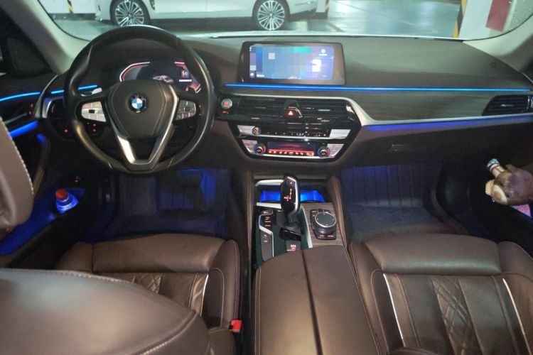 Used BMW 5 Series 2020 530Li Luxury Edition Premium Package Center Console