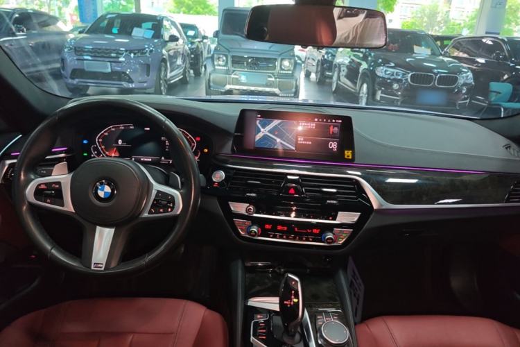 Used BMW 5 Series 2020 530Li Leading Model M Sport Package Center Console
