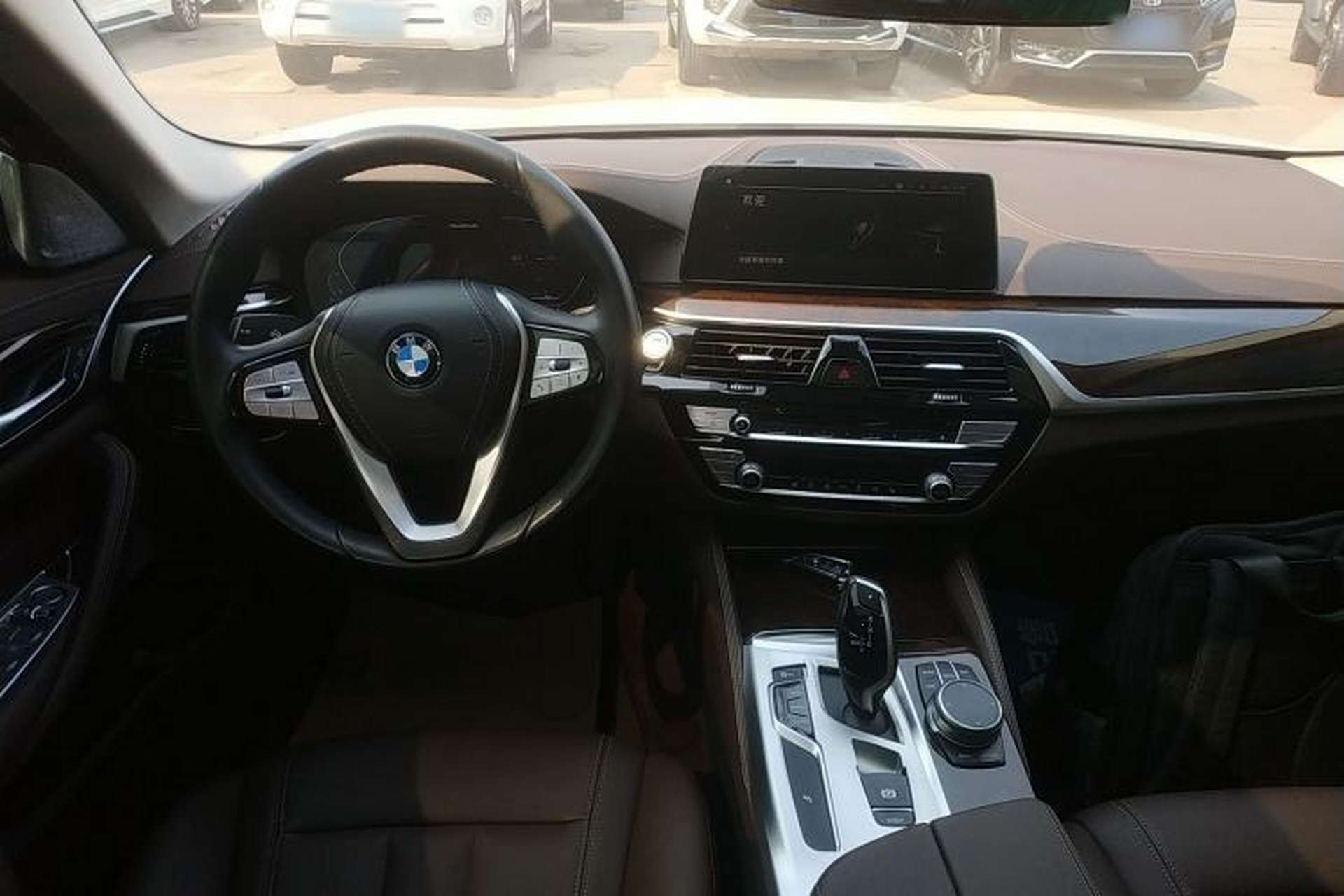 Used BMW 5 Series 2020 525Li Luxury Package Center Console