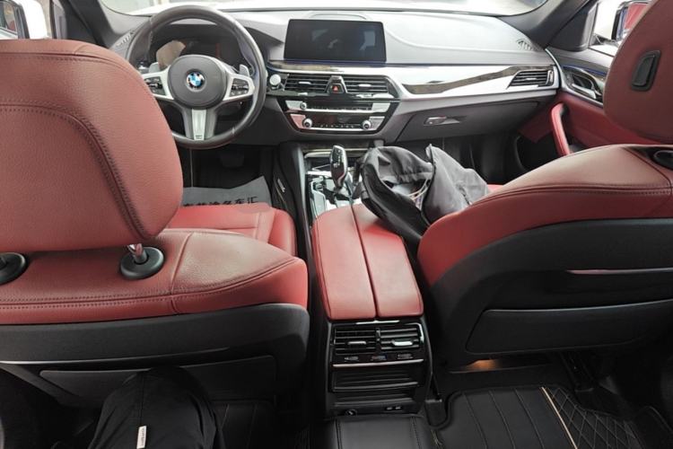 Used BMW 5 Series 2020 530Li Leading Model M Sport Package Center Console