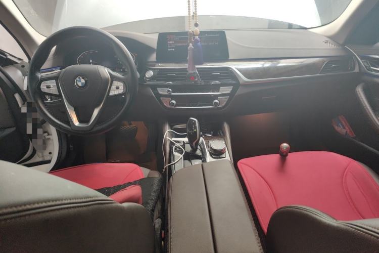 Used BMW 5 Series 2020 525Li Luxury Package Center Console
