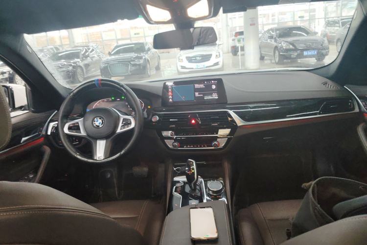 Used BMW 5 Series 2020 525Li M Sport Package Center Console