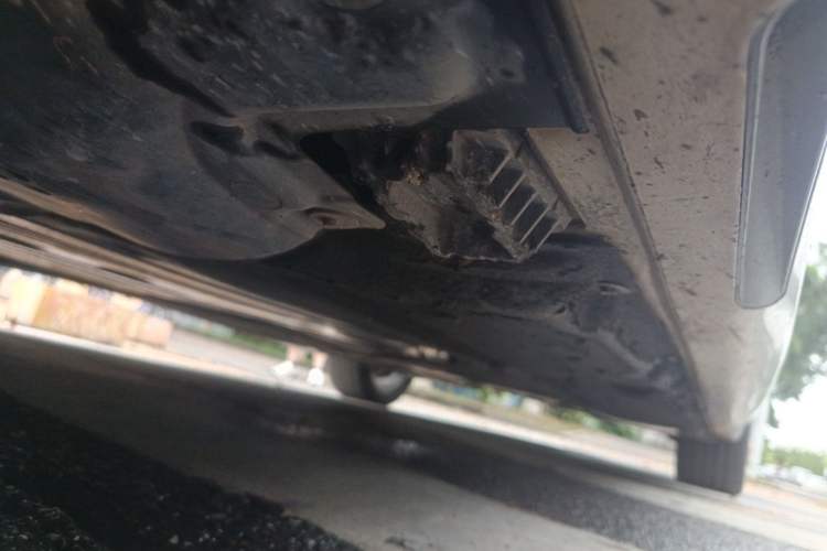 Used BMW 5 Series 2020 525Li M Sport Package Chassis Front Left