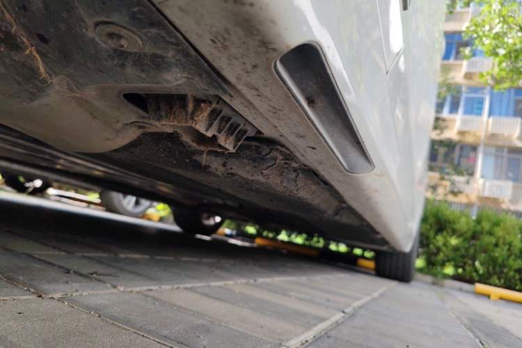 Used BMW 5 Series 2020 525Li M Sport Package Chassis Front Left