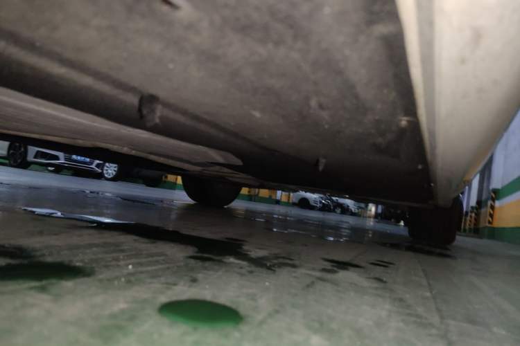 Used BMW 5 Series 2020 525Li M Sport Package Chassis Front Left