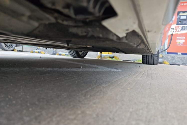 Used BMW 5 Series 2020 530Li Luxury Edition M Sport Package Chassis Front Left