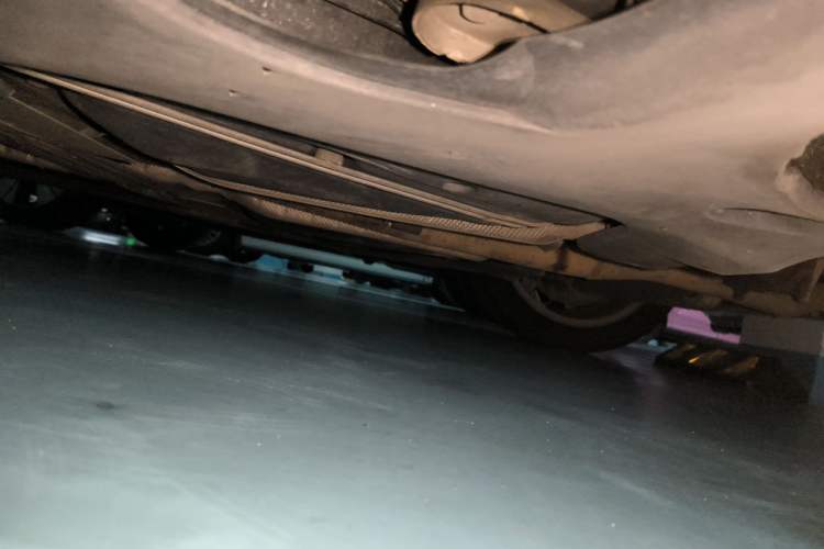 Used BMW 5 Series 2020 525Li M Sport Package Chassis Front Left